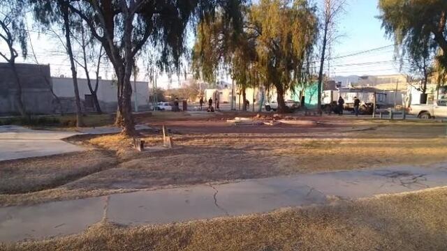 La Plazoleta Pioneros Jachalleros será demolida para que un privado use el terreno.