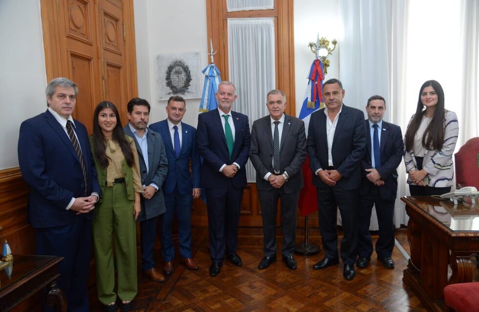 Jaldo y el Cónsul de Chile en Salta dialogan sobre oportunidades de cooperación en comercio e inversión