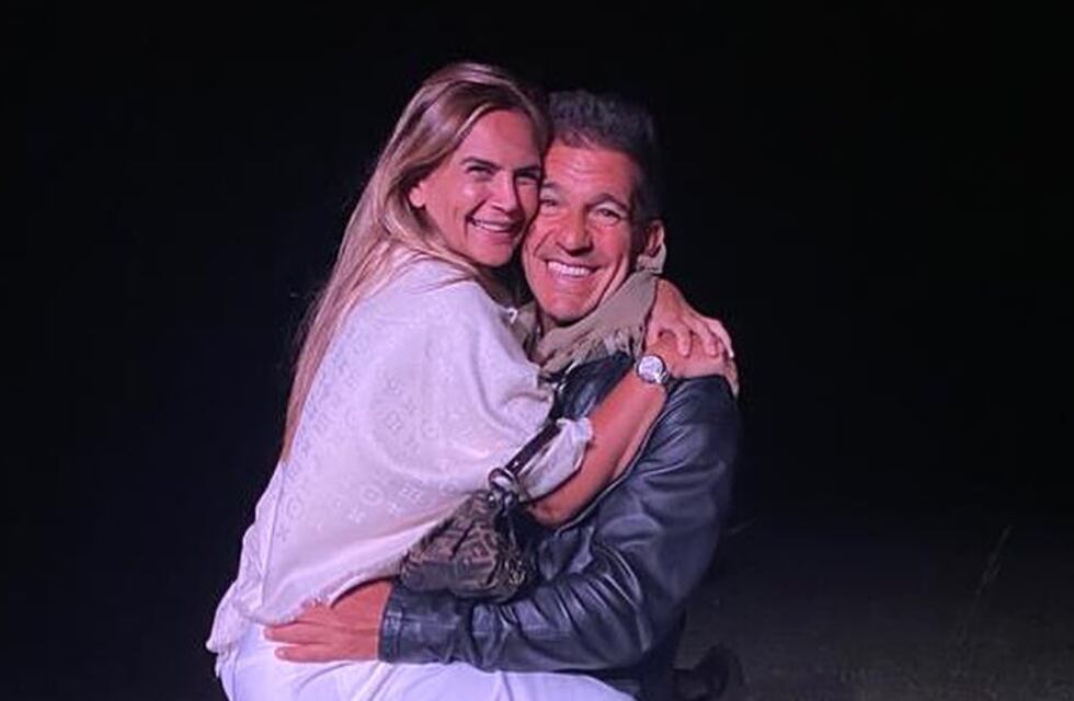 Amalia Granata disfruta del mar en Punta del Este junto a Leo Squarzon y sus hijos