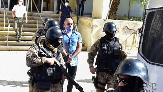 El consultor financiero se encuentra detenido desde principios de abril.