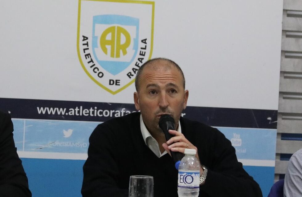 Finalmente, Diego Kuganoff renunció a la presidencia de Atlético de Rafaela