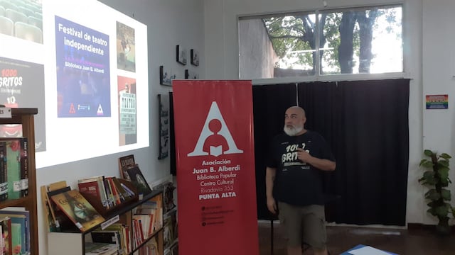 Más de 100 personas asistieron a la Asamblea Popular por la Cultura, las Artes y el Deporte.