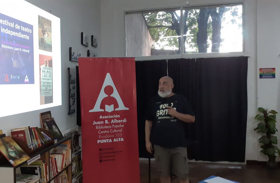 Más de 100 asistentes a la Asamblea Popular por la Cultura, las Artes y el Deporte