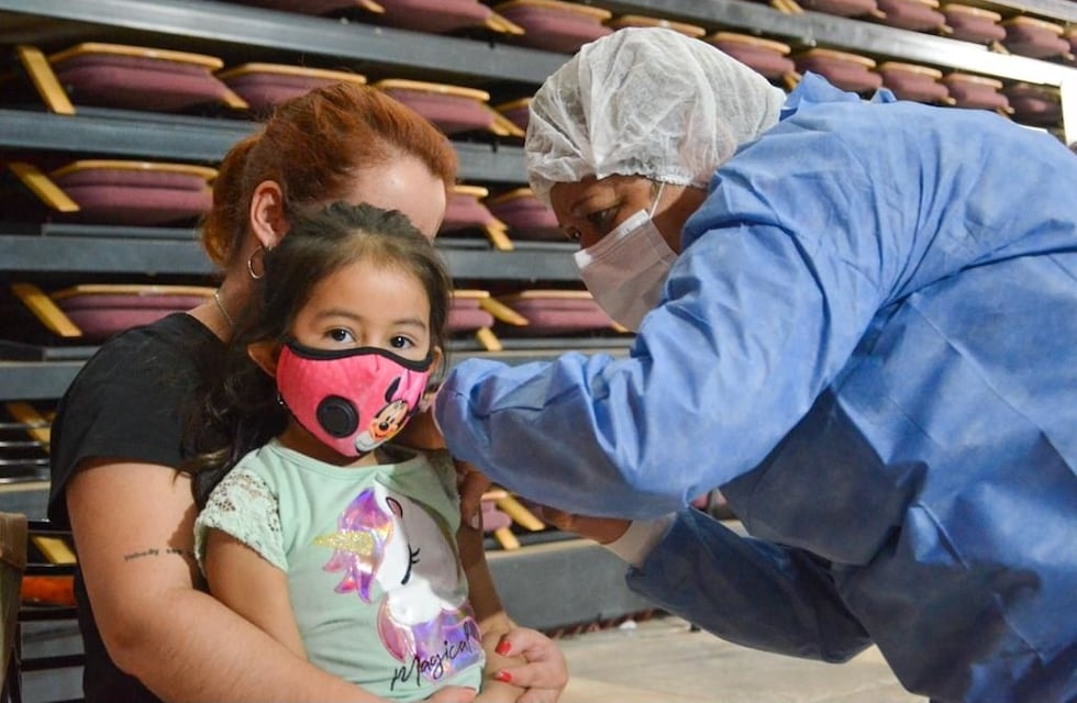 Coronavirus en San Juan: arrancó la vacunación de refuerzo para niños de 5 a 11 años