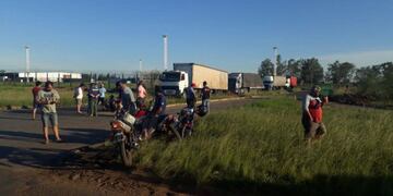 Camioneros cerró el cruce en Paso de Los Libres