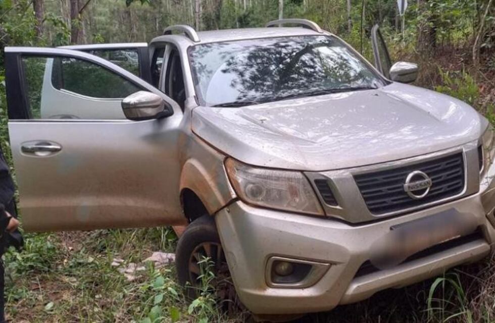 Hallan en Florentino Ameghino una camioneta robada