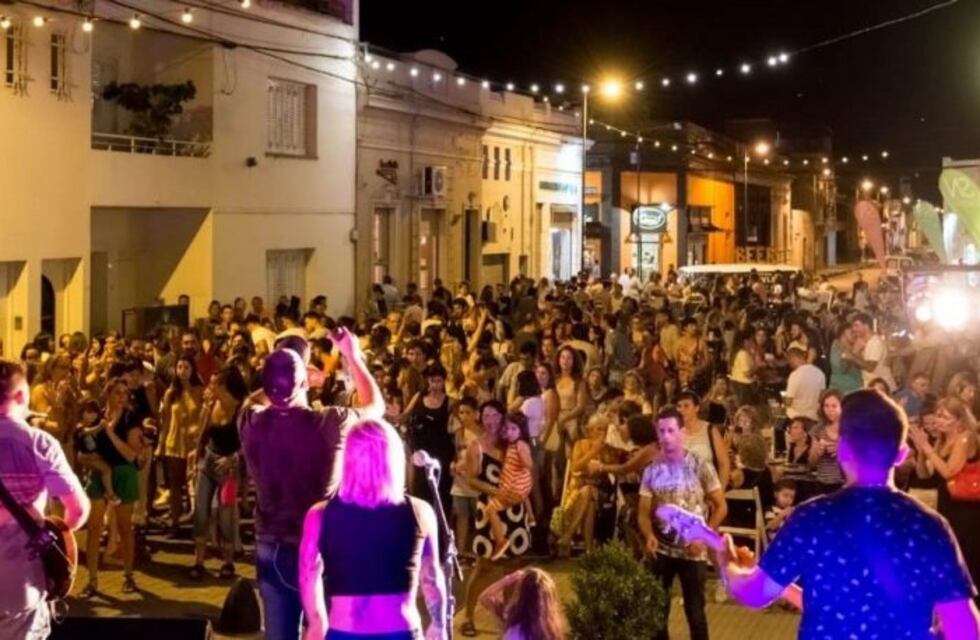 Vecinos criticaron la grilla cultural de verano por "darle la espalda a los barrios"