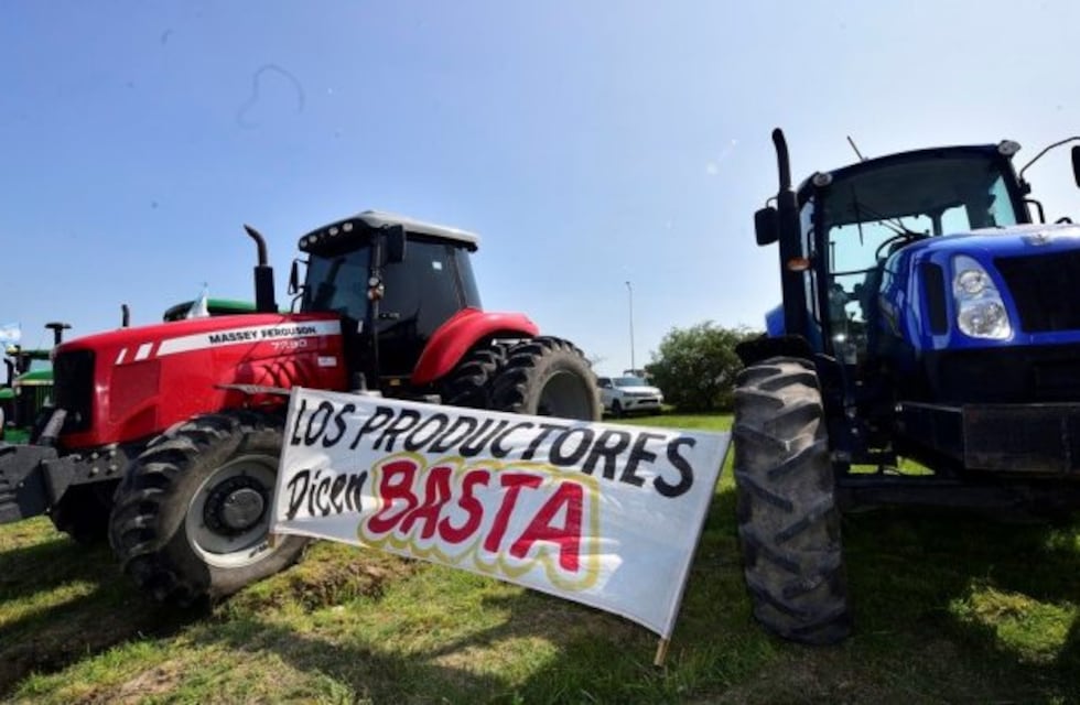 Productores rurales comenzaron el "tractorazo" en Córdoba contra la suba de retenciones