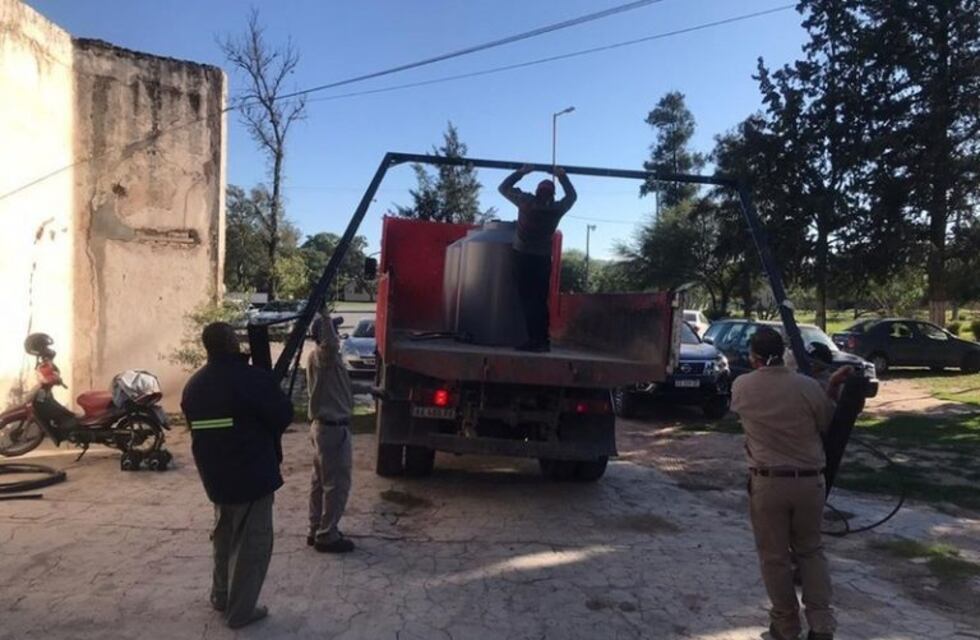 Entregaron arcos de desinfección a los municipios del interior catamarqueño