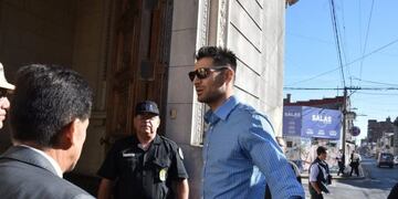 Delfino llegó a Santa Fe desde Italia para declarar ante un juez federal\u002E (Twitter)