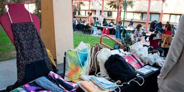Feria Solidaria en la UPC por el Día de la Madre\u002E