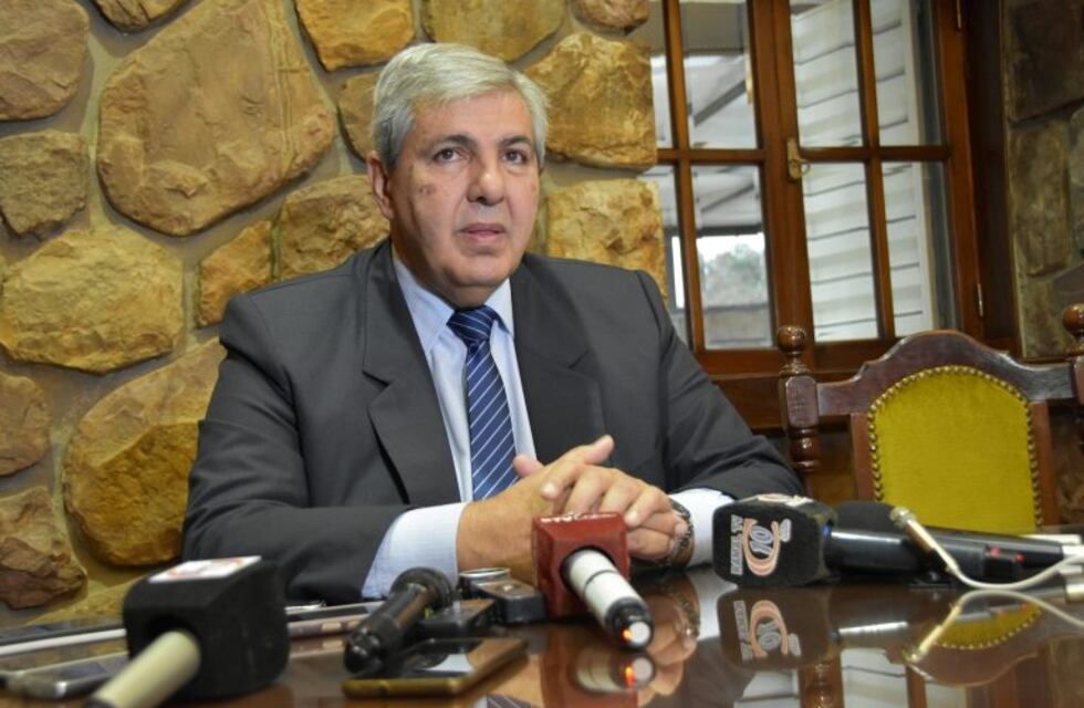 Haquim respondió a críticas hablando de gestión y actividad parlamentaria