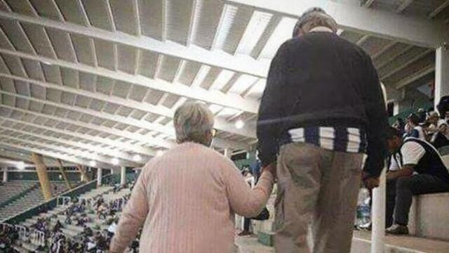 Lucy y Roberto, fans de la T.