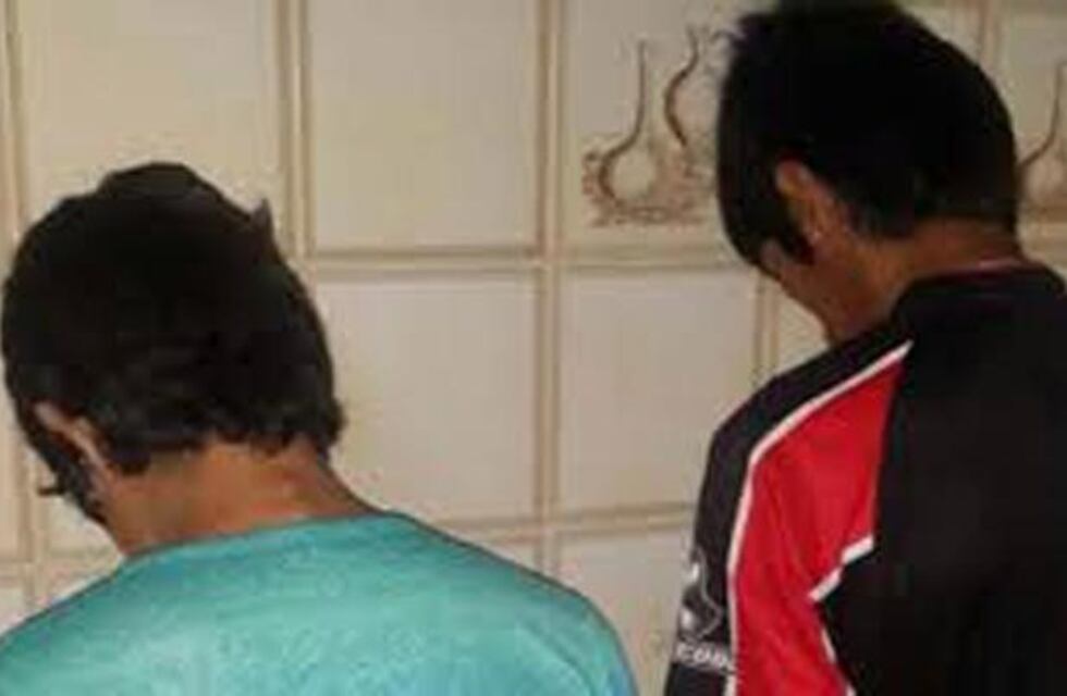 Dos alumnos fueron descubiertos mientras robaban alimentos en una escuela