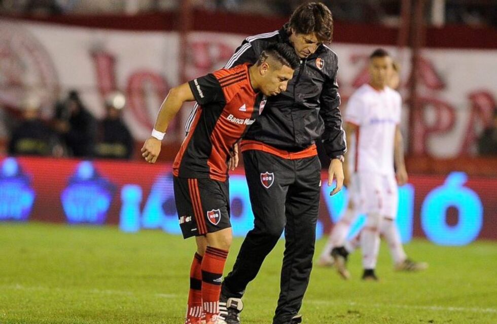 Brian Sarmiento superó una molestia y entrenó a la par de sus compañeros en Newell's