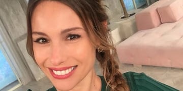 Pampita arrancó la semana con fotos en bikini y enloqueció a sus seguidores