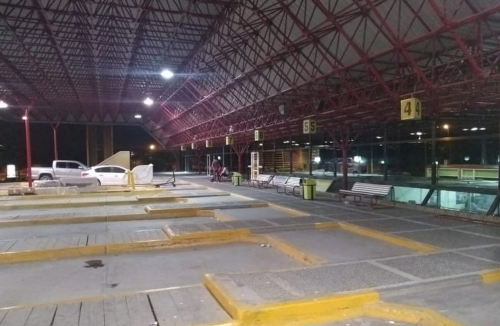 Tras 6 meses de aislamiento obligatorio La Terminal de Tres Arroyos continúa cerrada