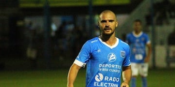 El Pela Zbrun, un referente del Celeste con varios ascensos en el lomo\u002E