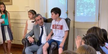 El encuentro se llevó a cabo en uno de los salones del Palacio de los Leones\u002E (@pablojavkin)