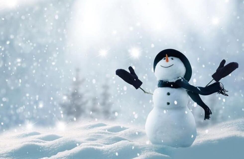 Las Heras rompe el récord de muñecos de nieve