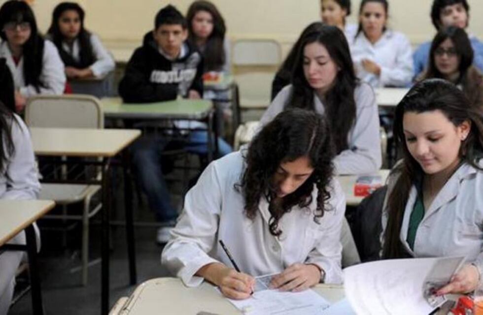 Alumnos sanjuaninos, por debajo de la media en conocimientos avanzados