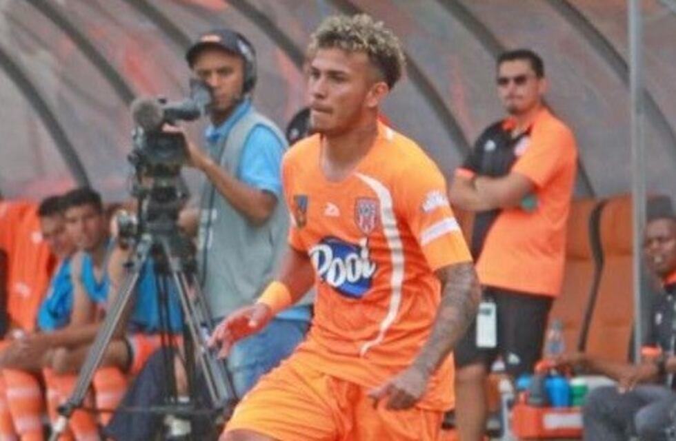 Central insiste por Duvan Vergara