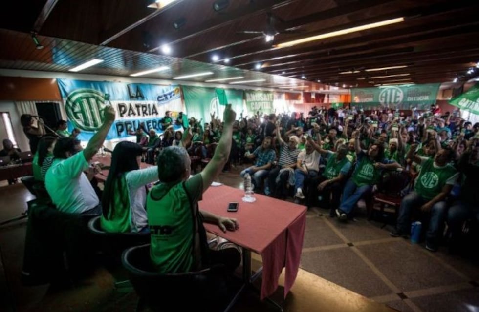 ATE Santa Cruz resolvió paro general para el martes 12