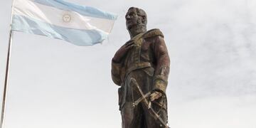 Vandalismo en plaza San Martín