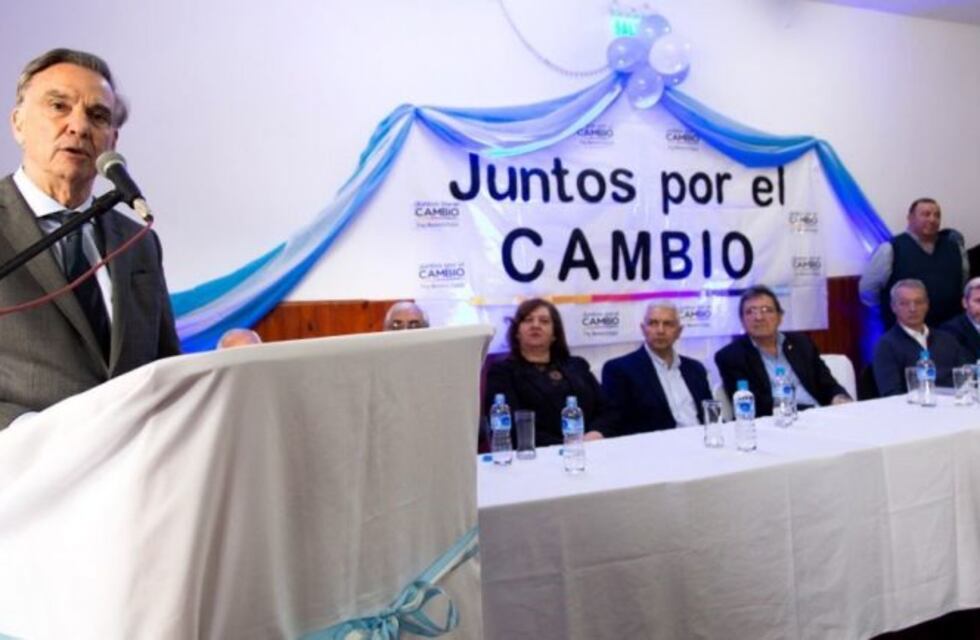 Pichetto dijo en Catamarca que "la gente está repensando el voto" para el 27 de octubre