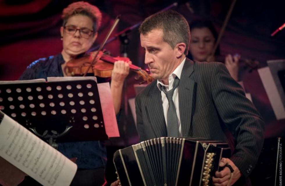 Homenaje a Cátulo Castillo, en auditorio Radio Nacional