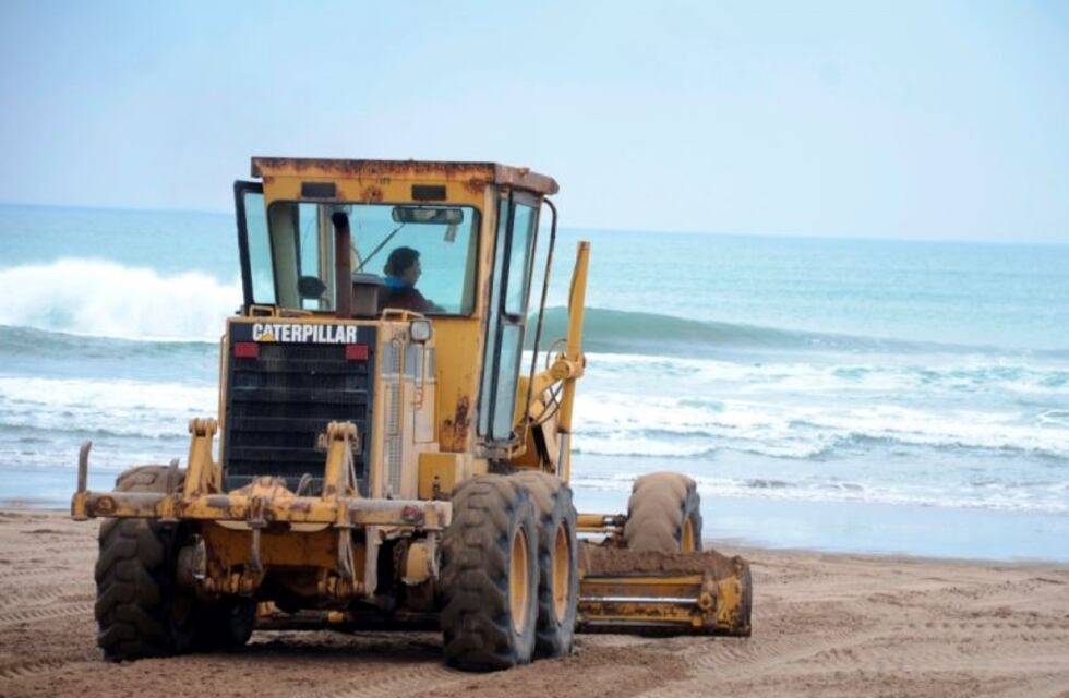 Continúa el trabajo de ordenamiento del frente costero