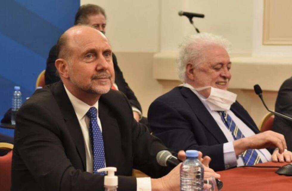 Coronavirus: Ginés González García anunció equipamiento en comodato para la salud privada