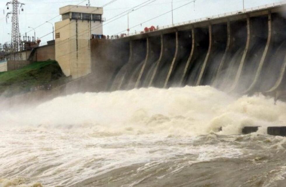 Dos hombres violaron la cuarentena y se fueron a pescar a el dique