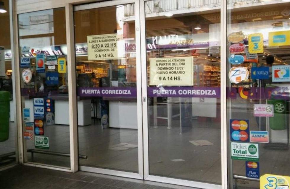 La Gallega amagó con abrir los domingos y el dueño dijo: "Puse los carteles porque estaba enojado"
