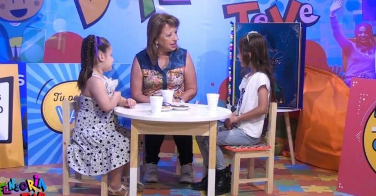 Amelia López en la sección del programa con los más chicos\u002E