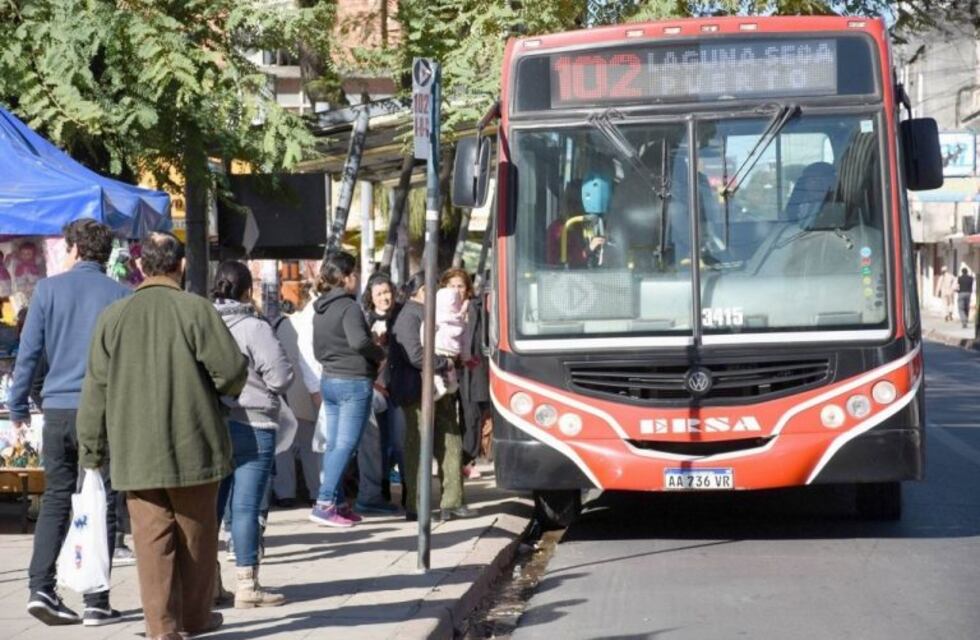 Paro de colectivos a partir del lunes en Corrientes