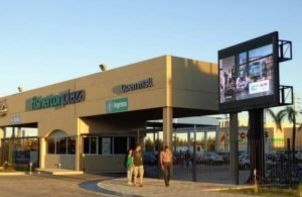 Asaltaron la joyería de un shopping y quedaron filmados