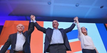 Bonfatti lanzó su precandidatura a gobernador