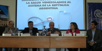 PROFESIONALES MÉDICOS