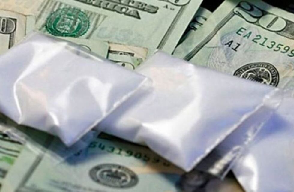 Cae banda narco en Tierra del Fuego: dos detenidos, cocaína, armas y elementos robados