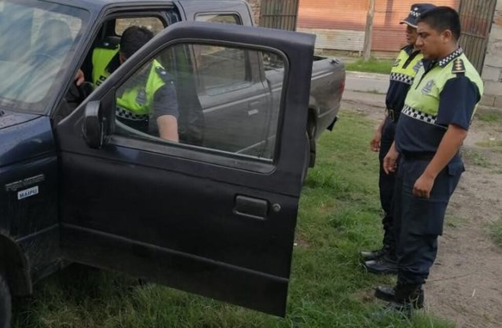 Una menor de 15 años conducía camioneta con pedido de secuestro y fue detenida