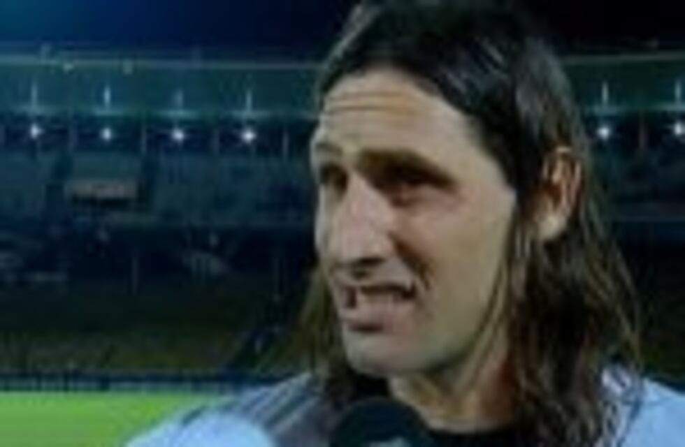 Los hinchas de Belgrano, sensibles con la despedida de Olave