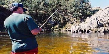 Para prácticar la pesca, se debe tramitar un nuevo permiso\u002E