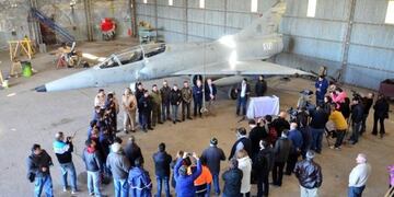 Avión para el memorial de Viedma (Marcelo Ochoa)\u002E