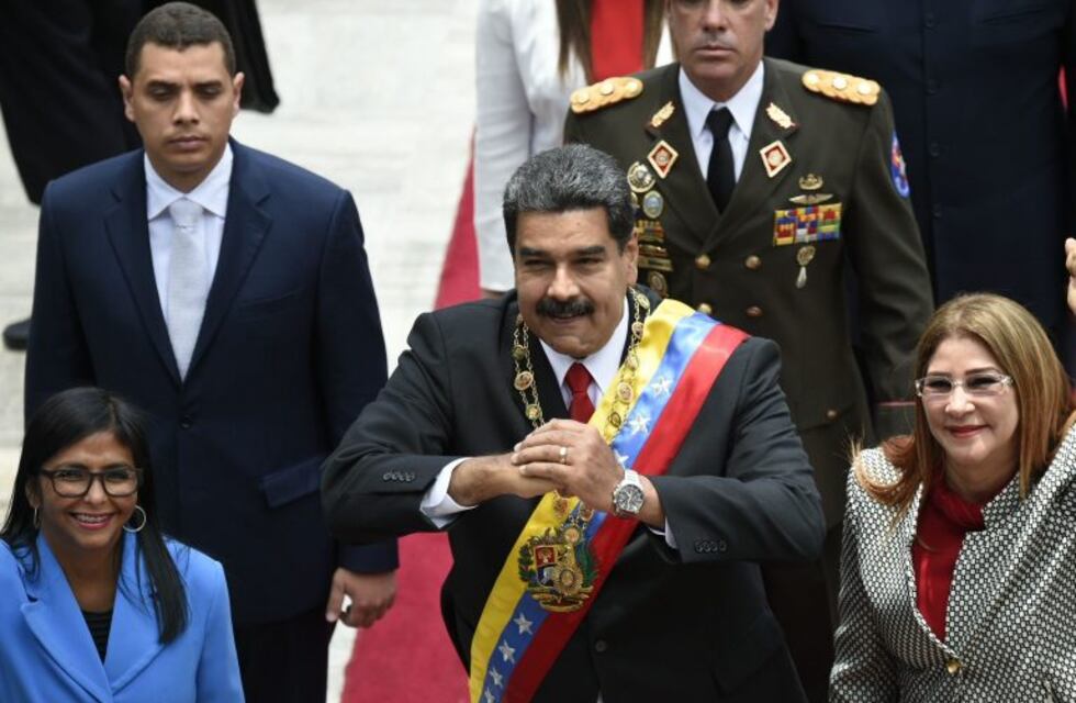 Maduro juró como presidente ante la Asamblea Nacional Constituyente