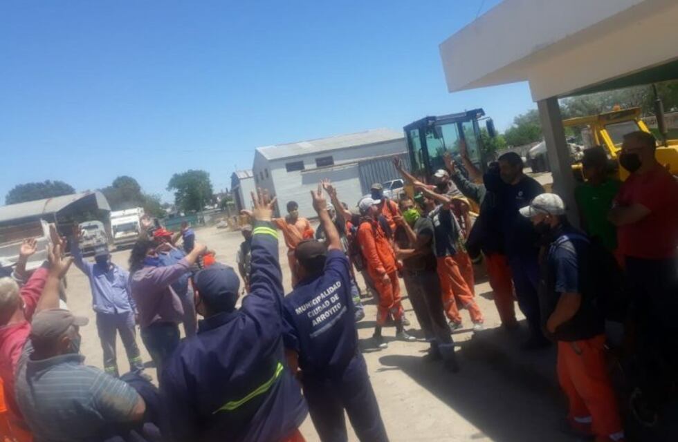 El Municipio y el SUOEM de Arroyito llegaron a un acuerdo y se levantó la medida