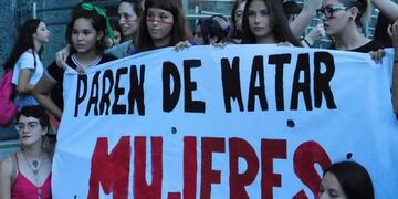 Piden que se declare la emergencia nacional en violencia contra las mujeres\u002E (Campaña Nacional por la Emergencia Nacional en Violencia contra las Mujeres)