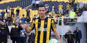 Rodríguez fue presentado oficialmente como nuevo jugador