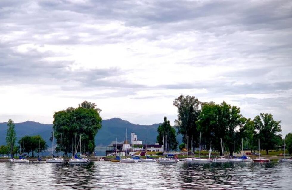 Domingo en Carlos Paz: caluroso e inestable con alerta por tormentas