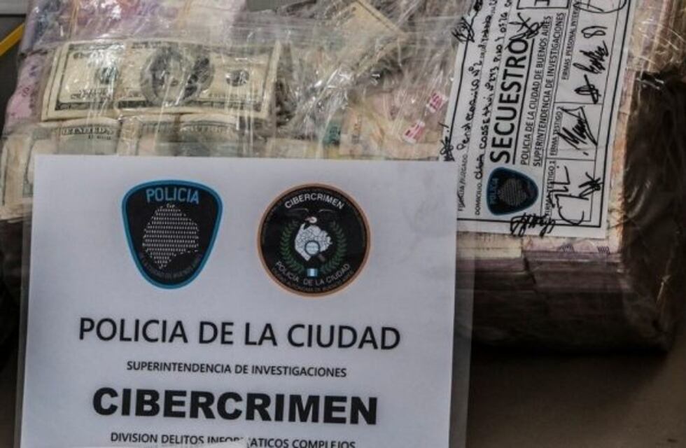 Desbaratan una red internacional que vendía medicamentos